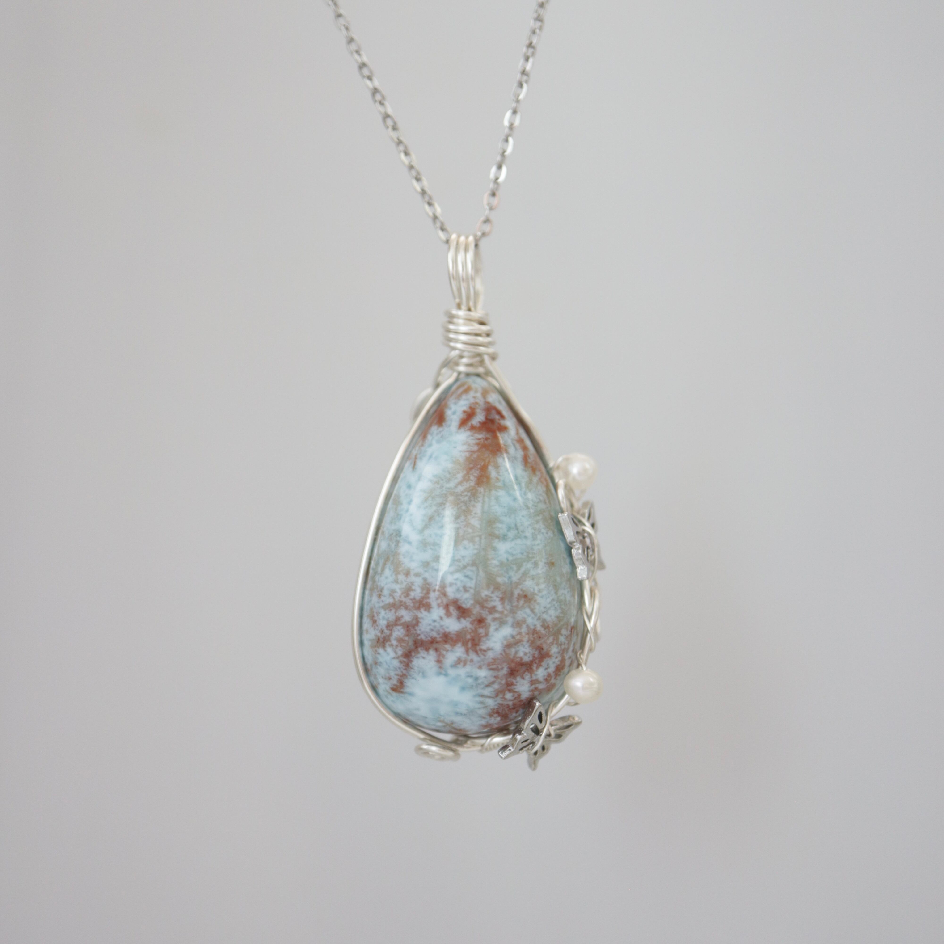 【1点もの】チョコラリマーのペンダント《ラリマーのもうひとつの物語》|やわらかな波に包まれる幻想石