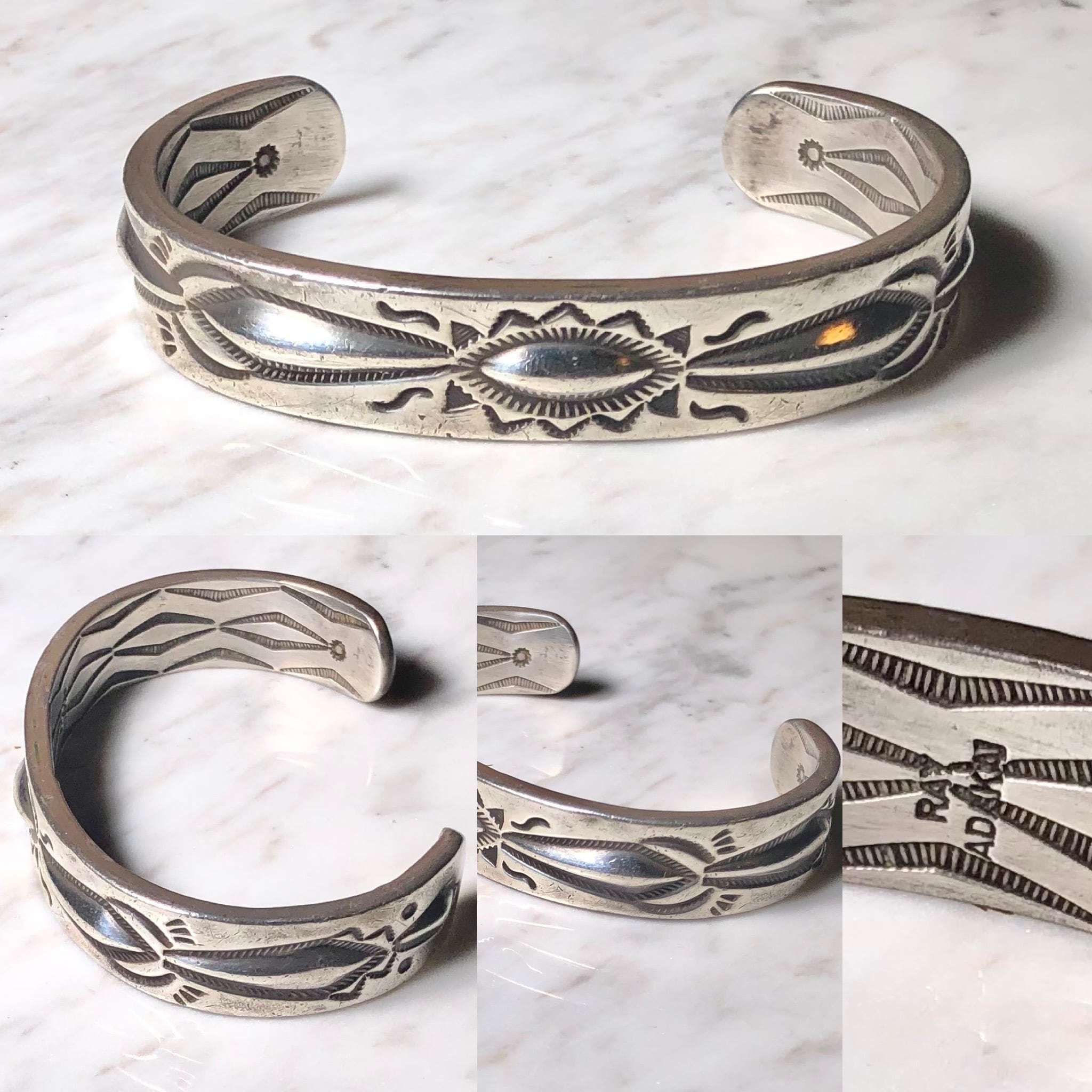 RAY ADAKAI both sides stamped bangle | NOIR ONLINE