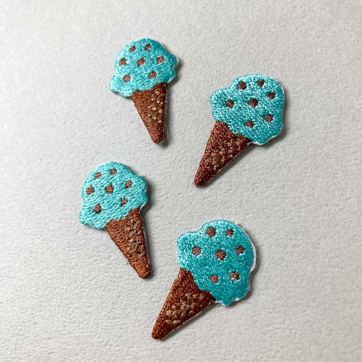 チョコミントアイスのワッペン | Dua-アクセサリーパーツショップ