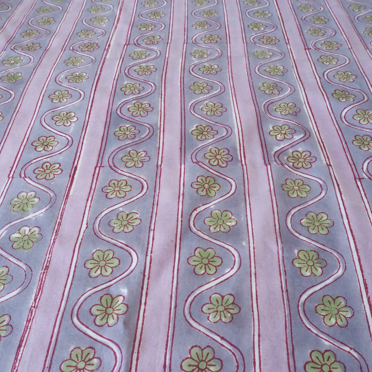 ブロックプリント生地【50cm単位】インド綿 ストライプ柄 くすみパープルグレー×ピンク #26259-PR3