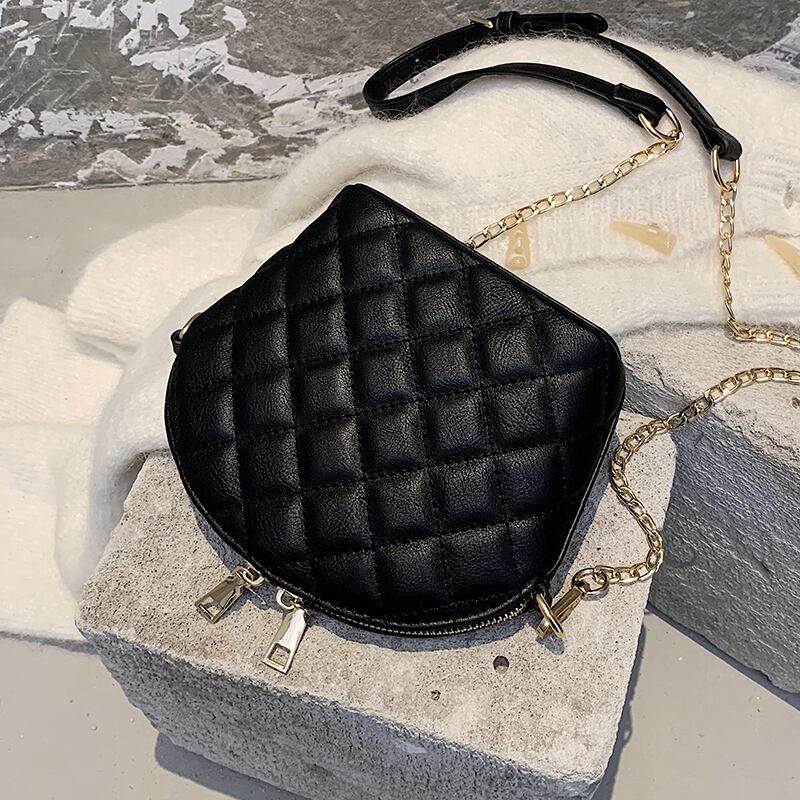 ネットセレブチェーンスモールバッグ女性バッグ2020人気の新しい流行のファッションウエスタンスタイルのショルダーバッグワイルドクロスボディシェルバッグ 手作りハンドバック38137802202