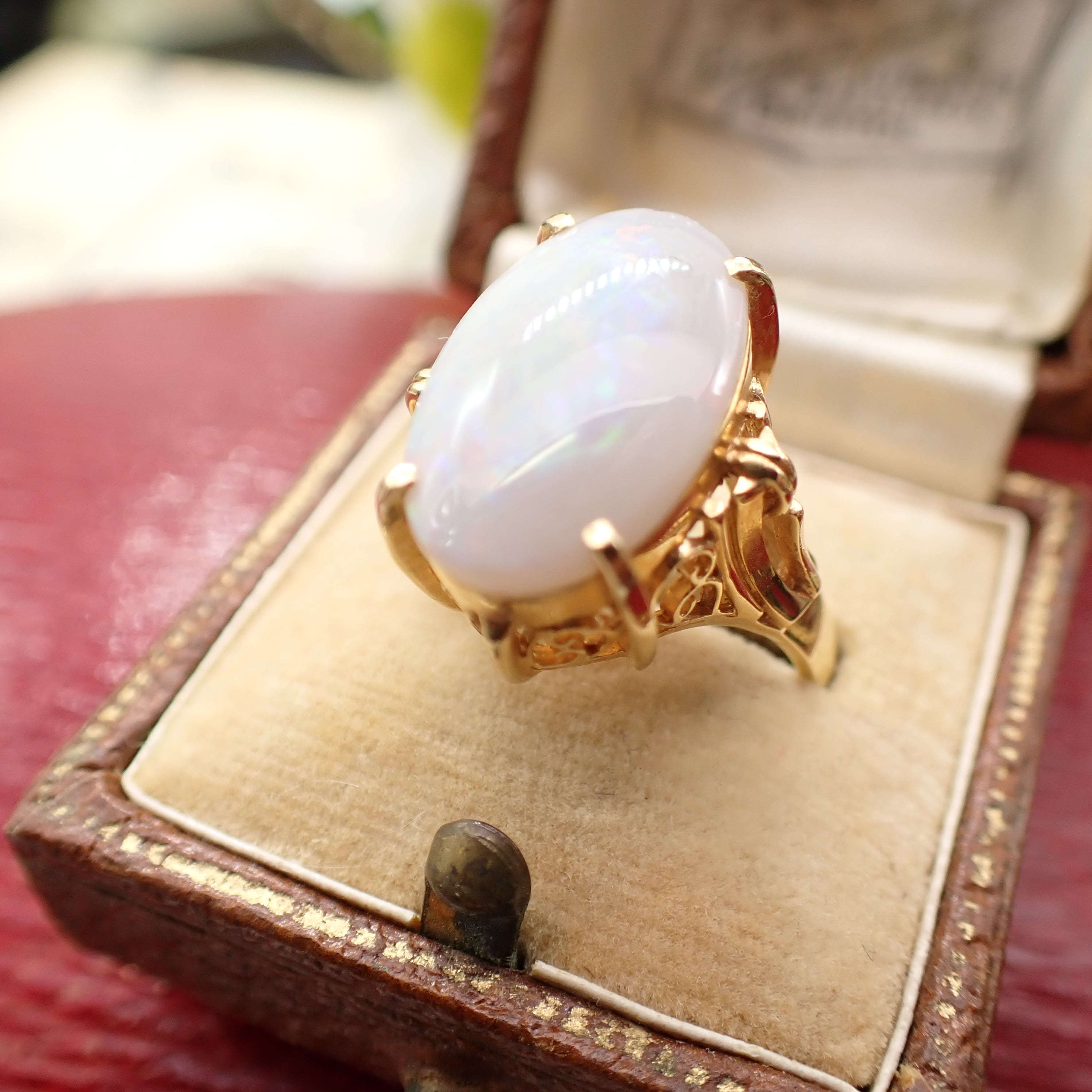 K18 ヴィンテージリング オパールとパール 昭和レトロ 日本の作品】昭和レトロ 透かし デザイン リング K18 オパール