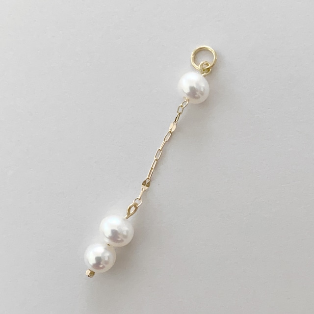 pearl chain charm