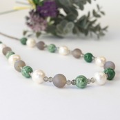 カジュアル使いに！翡翠ミックスネックレス A貨翡翠 淡水パール jd_ne1032