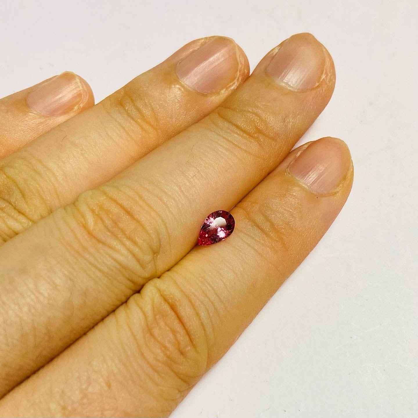 ハッピーオーラのパパラチアカラー　サファイア