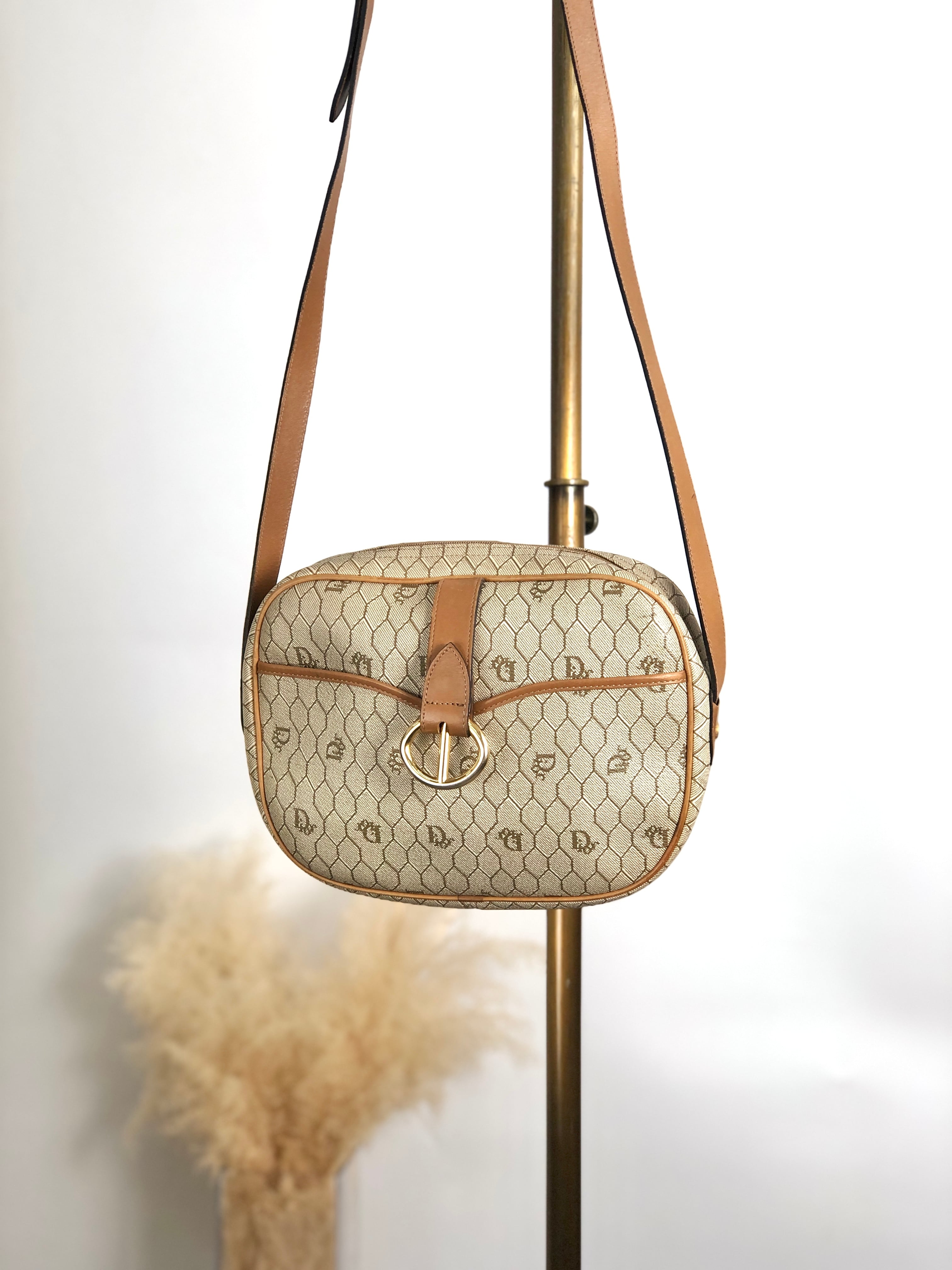 Christian Dior クリスチャン ディオール ハニカム ショルダーバッグ