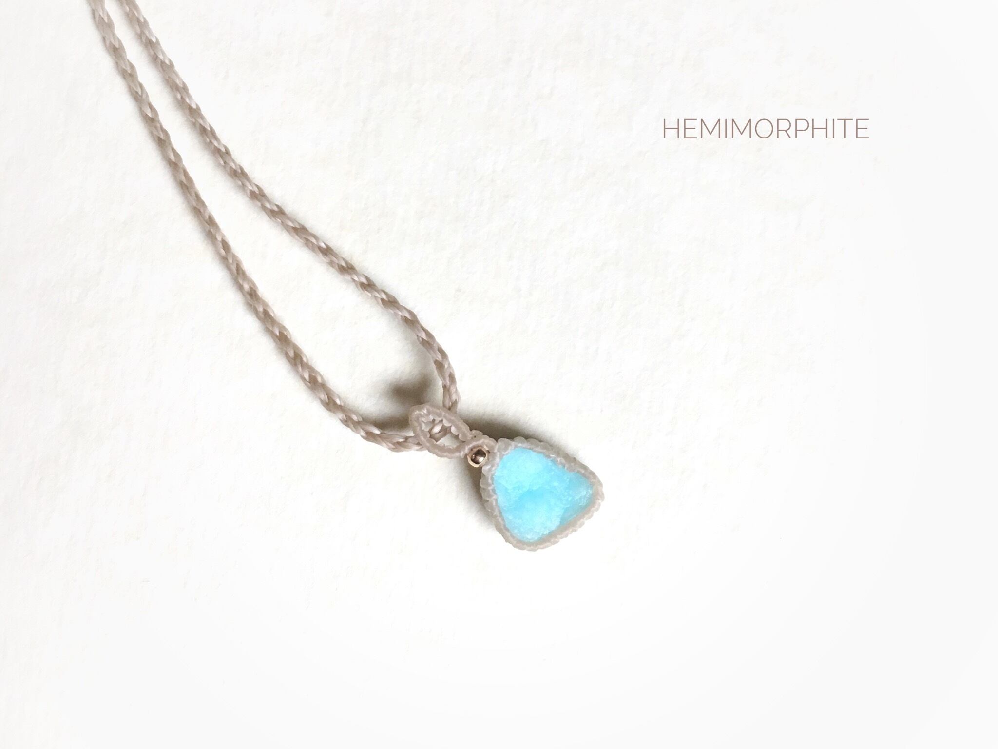 ヘミモルファイト macrame necklace