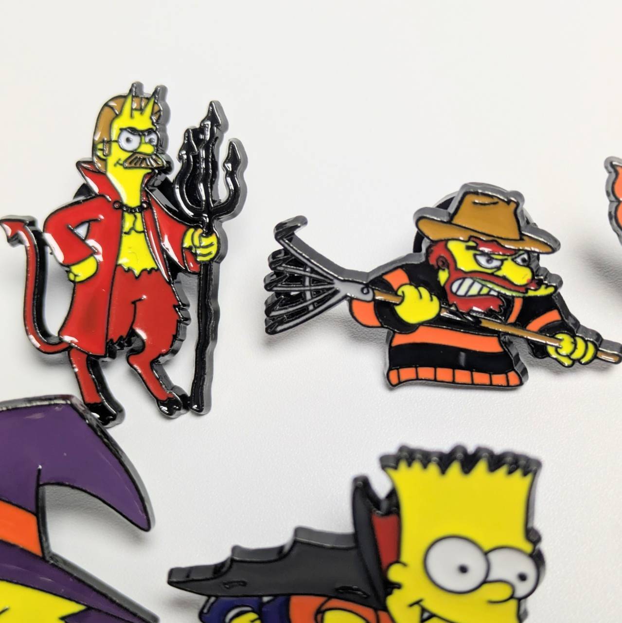 送料無料! ★ピンズ PINS★ピンバッジ 【 The Simpsons( ザ シンプソンズ )】6P SET〚アメリカン雑貨 アメトイ〛