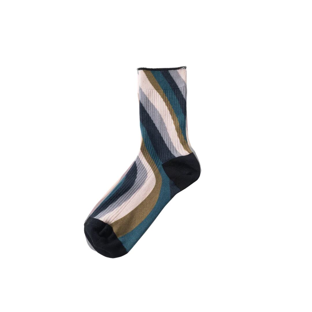 Tricote (トリコテ) Twist Stripe Link Socks [Navy / Brown]