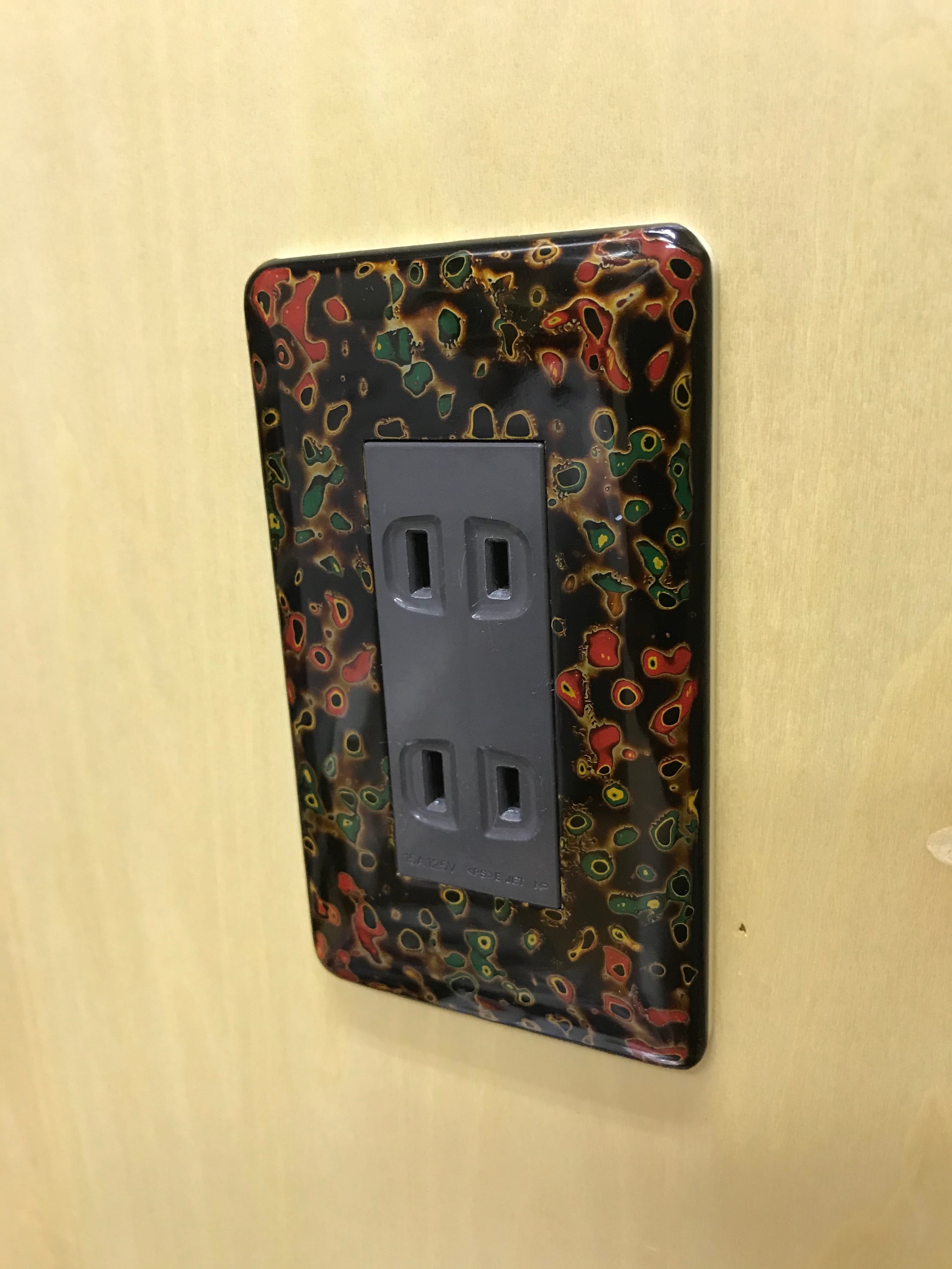 津軽塗フルカラースイッチコンセントプレート呂あげ | 津軽燈LAB