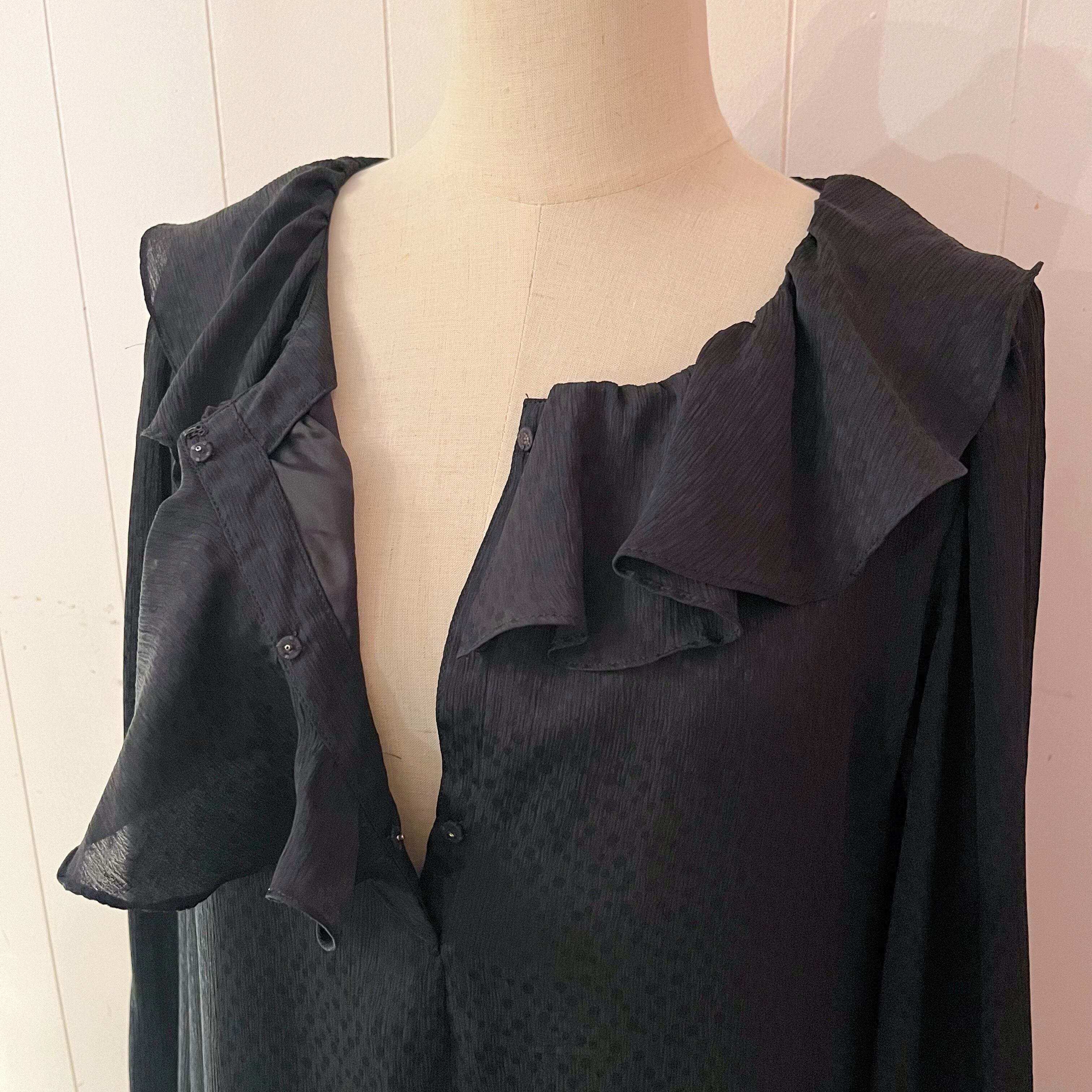 black frill collar flare one-piece