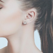 シルバー パール＆キラキラ トライアングル ピアス simple silver series mm1055