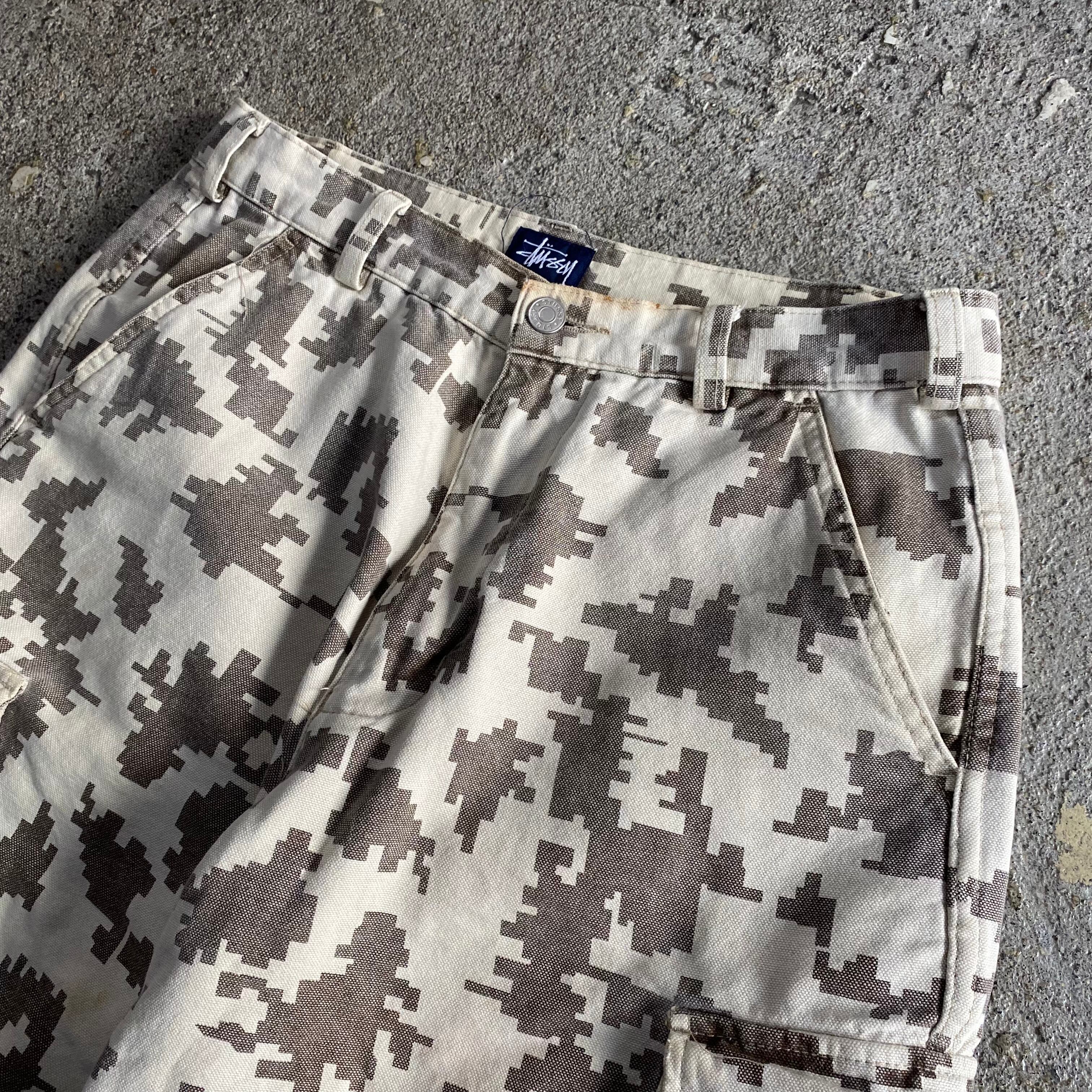 90s STUSSY digital camouflage cargo shorts | What'z up