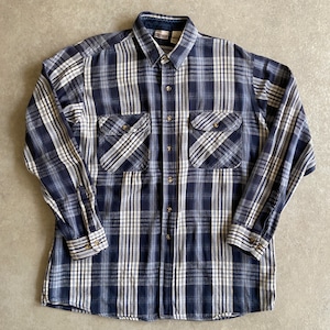 1990s Field & Stream Flannel Shirt XL G516