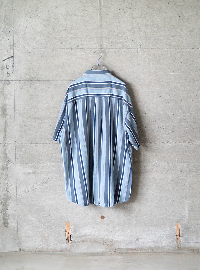 "FADED GLORY" 1990s Multi stripe shirt