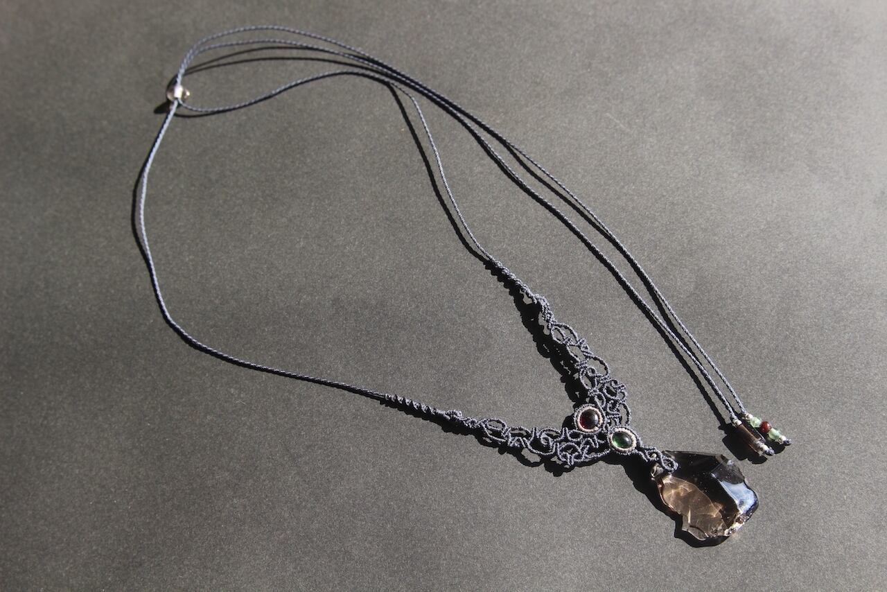 Healing Smoky quartz & Rhodolite Garnet & Peridot  micro macrame necklace