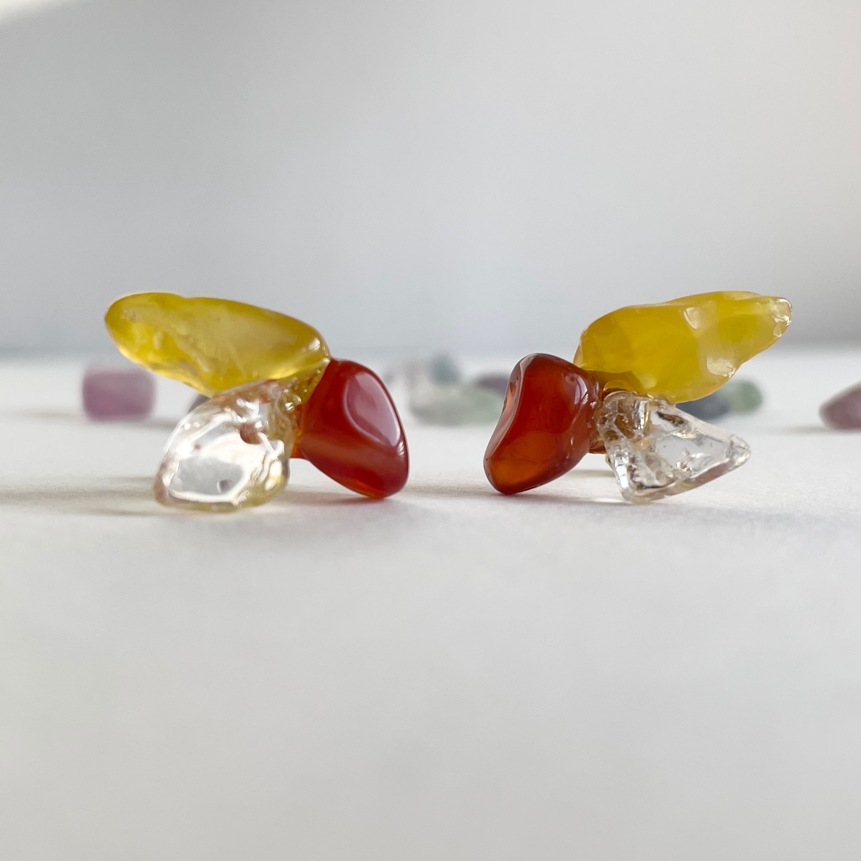 ミックス天然石ピアス【yellow, red, clear】 | DahliasJ ダリアス