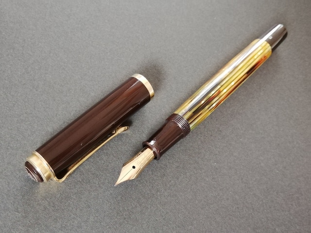 '50s　ペリカン ４００ ブラウントートイス　Pelikan 400　（極細字）　14K　　　　　01991