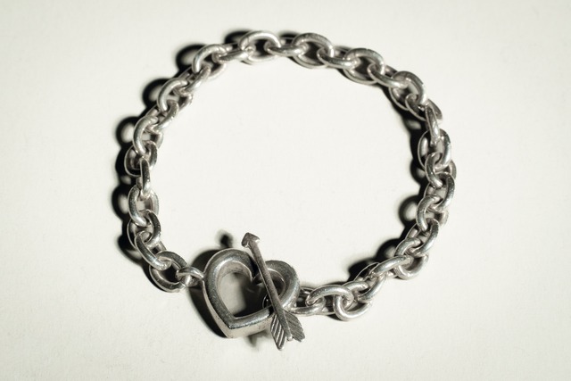Vintage Tiffany & Co Heart & Arrow Toggle Bracelet