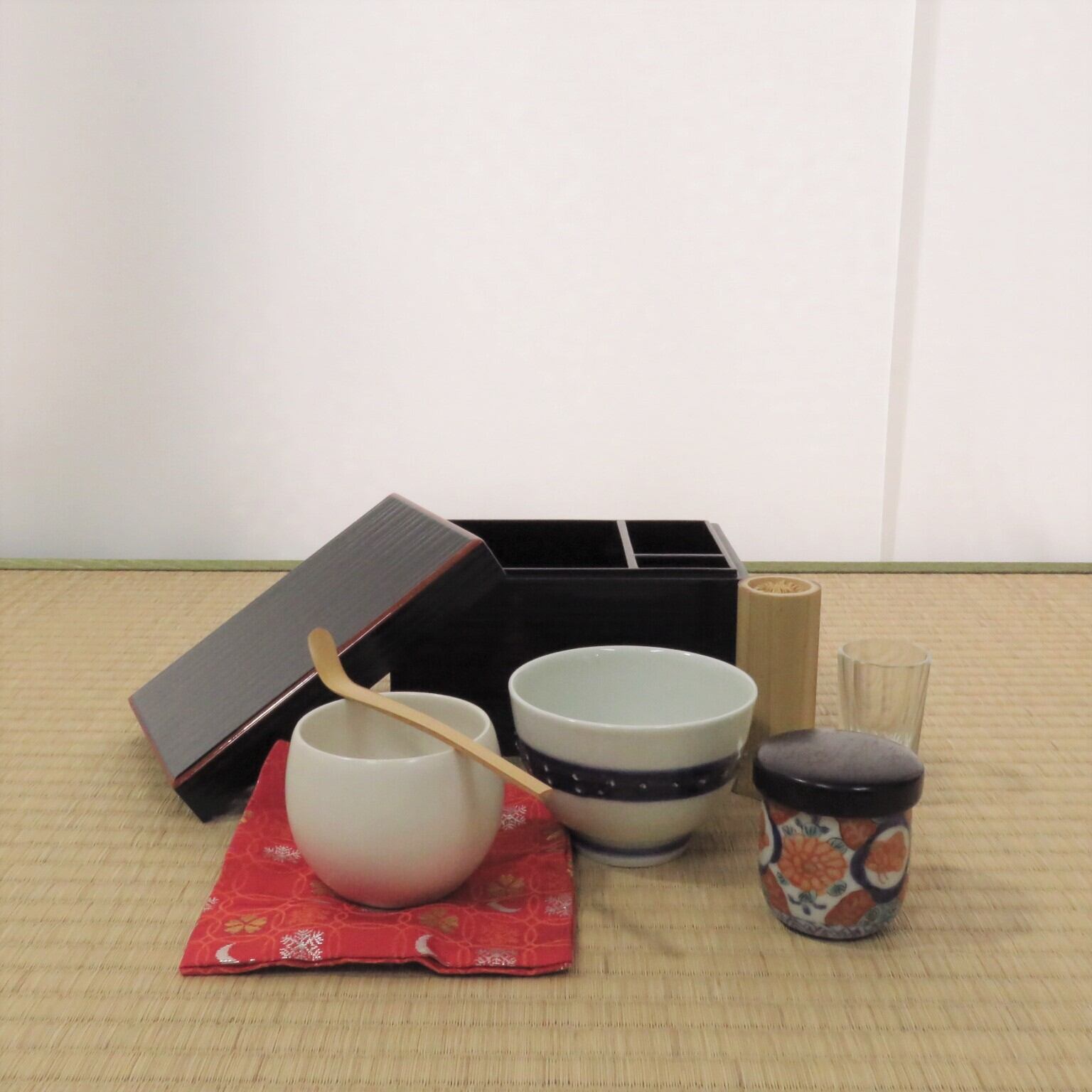 茶箱・茶籠揃 | こがん堂 大阪・梅田のアンティークショップ・古美術専門店