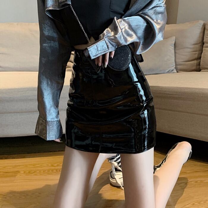 黒の小さな革のスカート女性の秋と冬の摩耗2019新しいPU明るい革のバッグヒップショートスカートハイウエスト細いAラインスカート 1号婦人51810872945