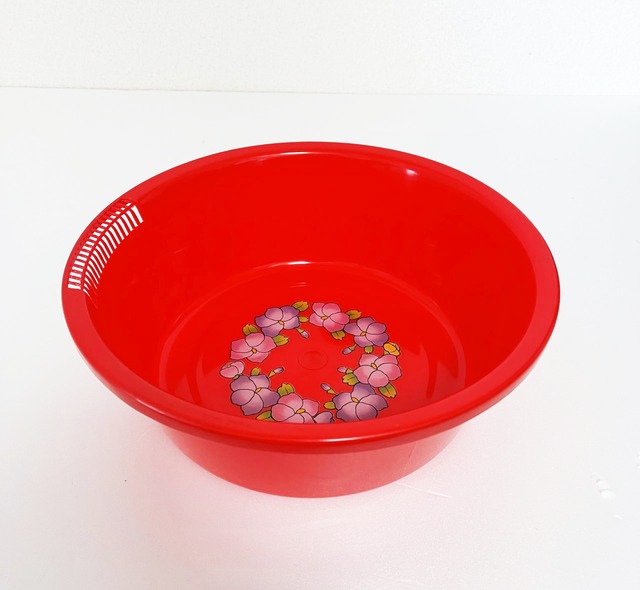 昭和レトロ 洗い桶 桶 プラスチック 花柄 キッチン雑貨 レッド | 六感堂