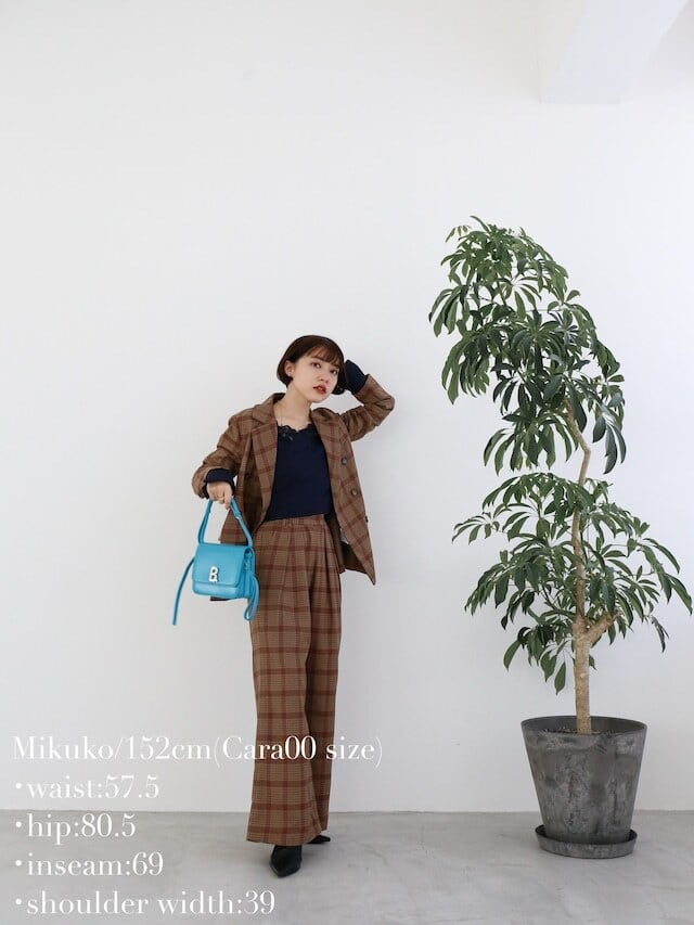 asymmetry belt loop 2tuck wide slacks | Katrin TOKYO asymmetry belt loop 2tuck wide slacks | Katrin TOKYO