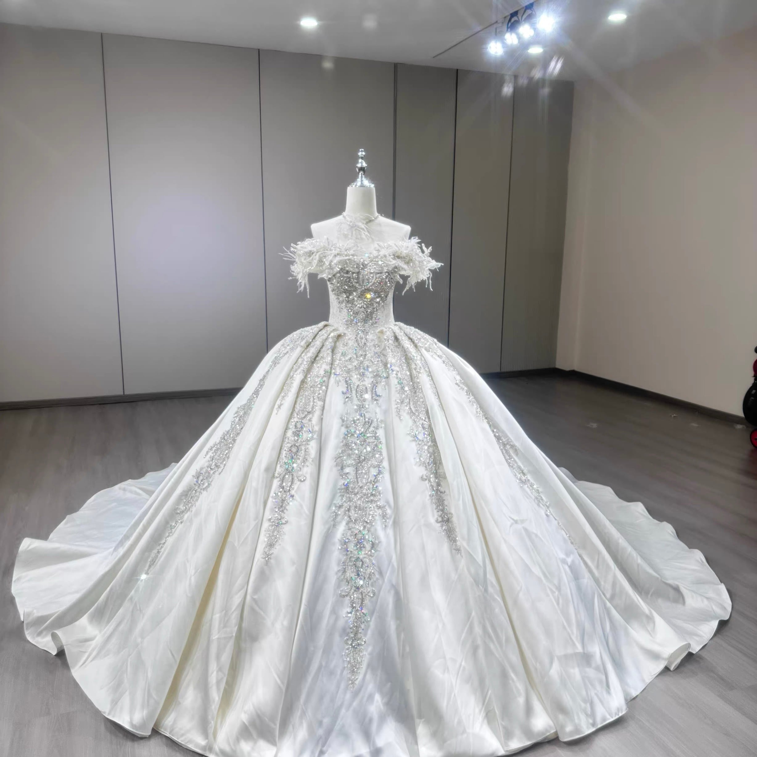 ウェディングドレス ロングベール プリンセスライン 王道 花嫁ドレス