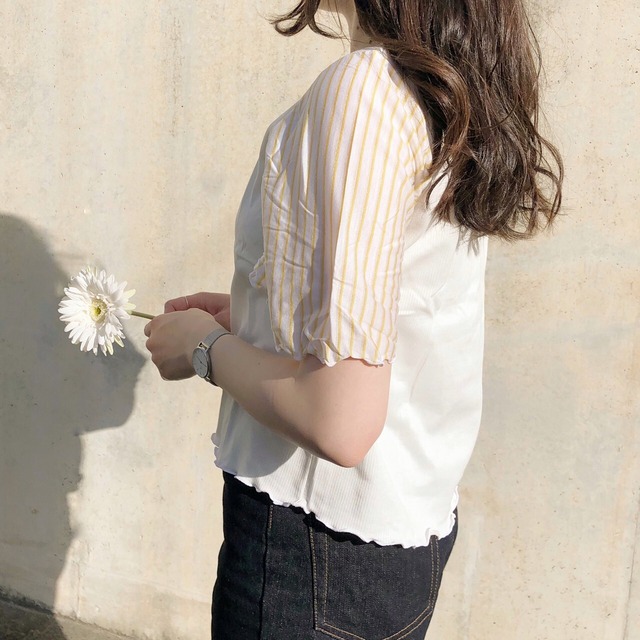 大きな花柄が可愛いトップス 柄スリーブTシャツ｜ブラック｜画像11