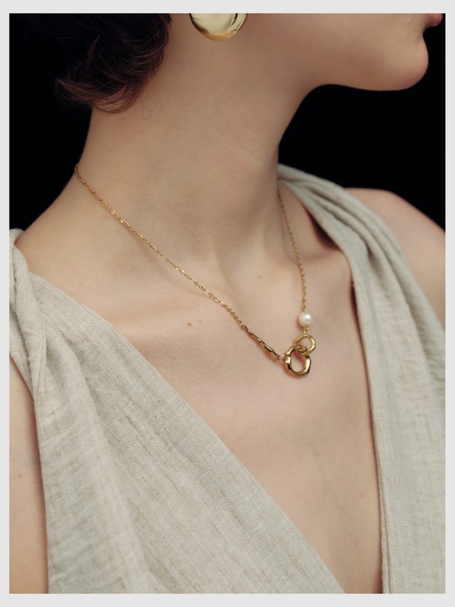 Necklace -Gold-