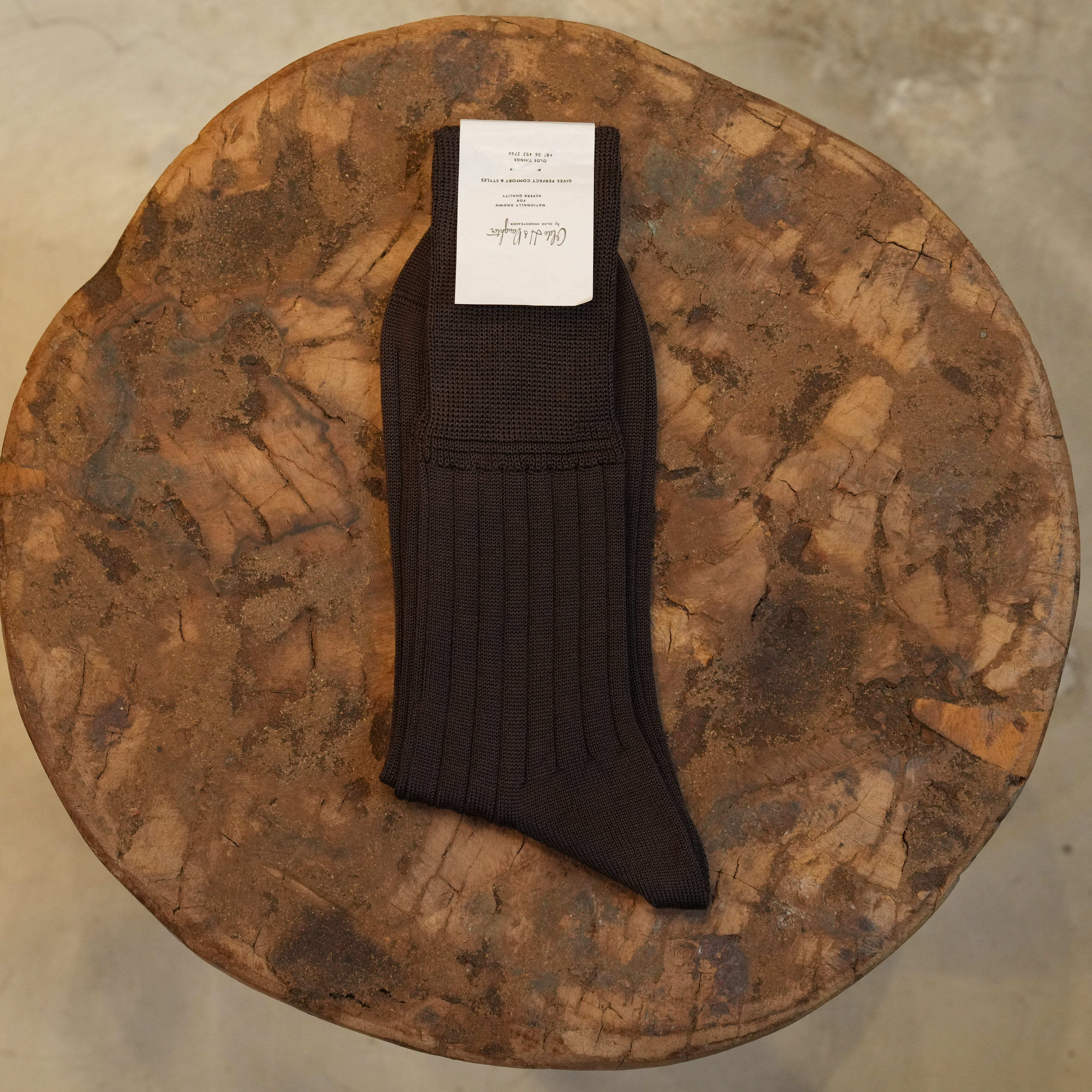 Olde H & Daughter(オールドエイチアンドドーター) "SILK RIB SOCKS" -ESPRESSO-