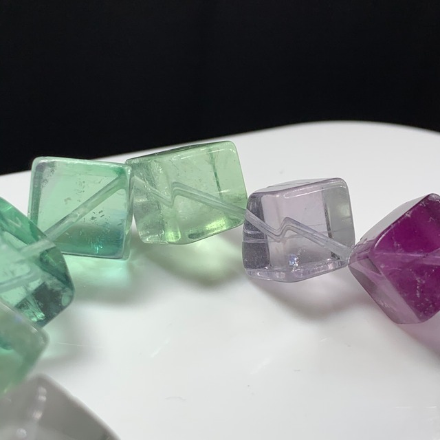 フローライトキューブ(大)グラデーションタイプ✩ブレスレット