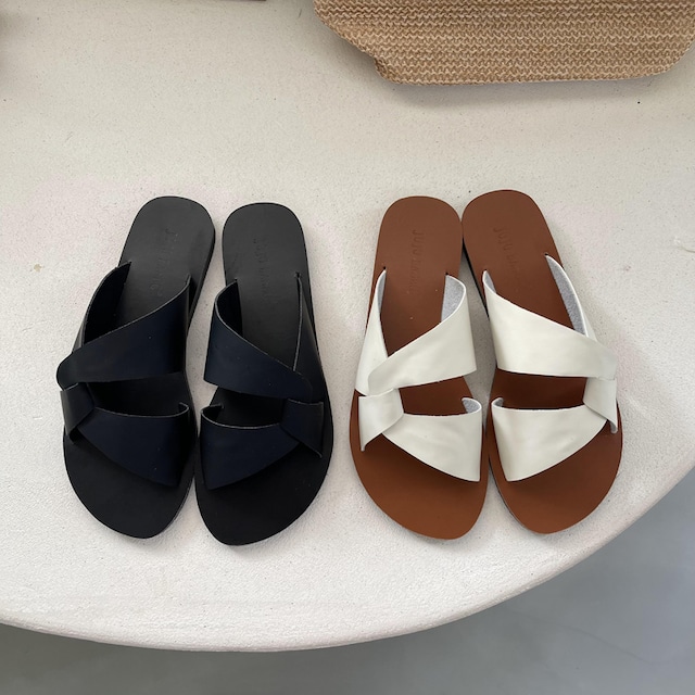 cross design flat sandals 12533