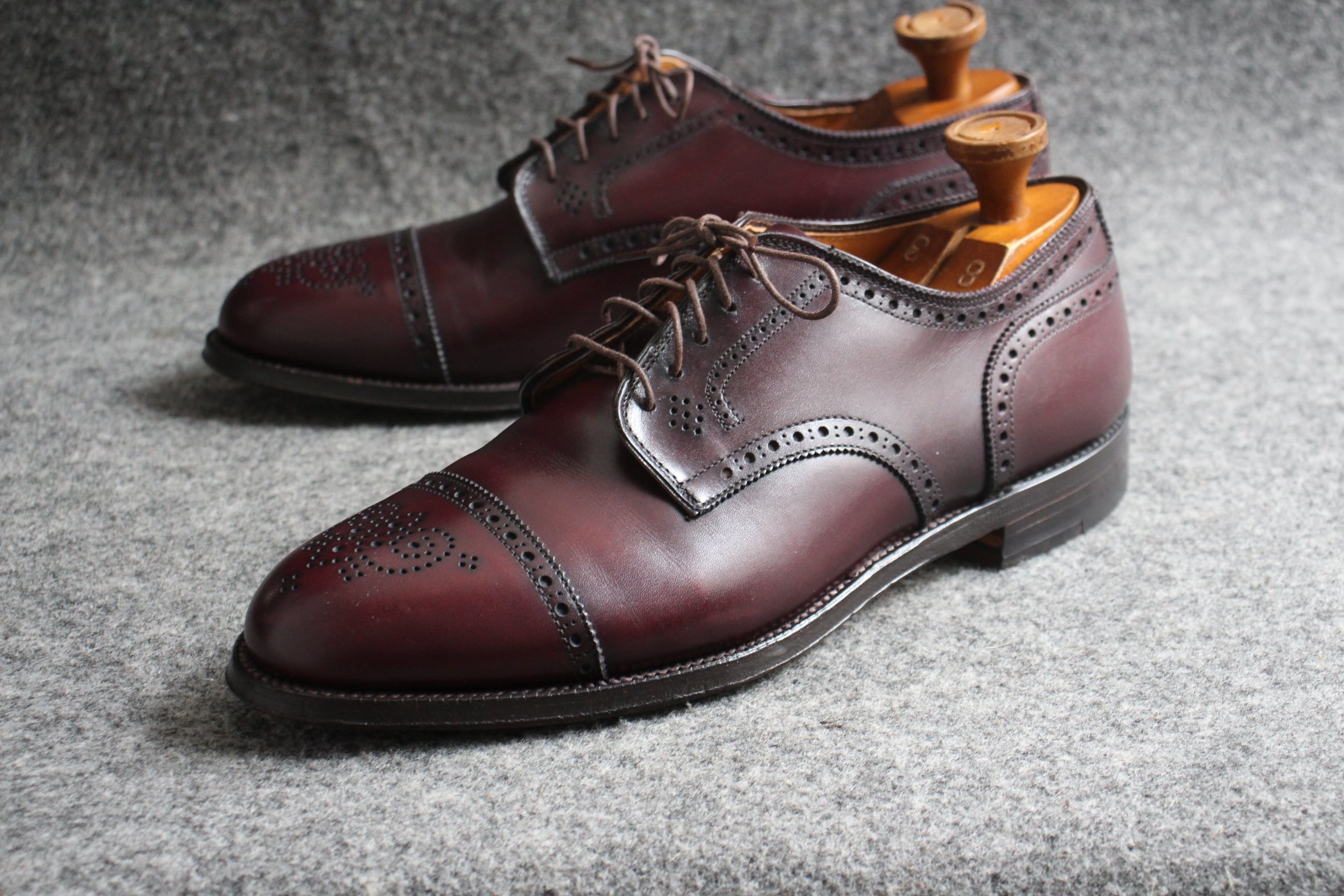 SUPER 8 SHOES