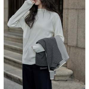half turtleneck stripe top