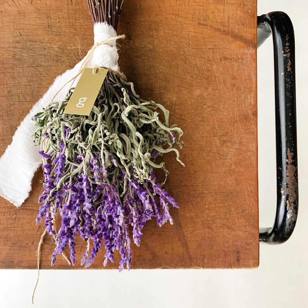 アメジストセージのドライフラワースワッグ | ドライフラワースワッグ