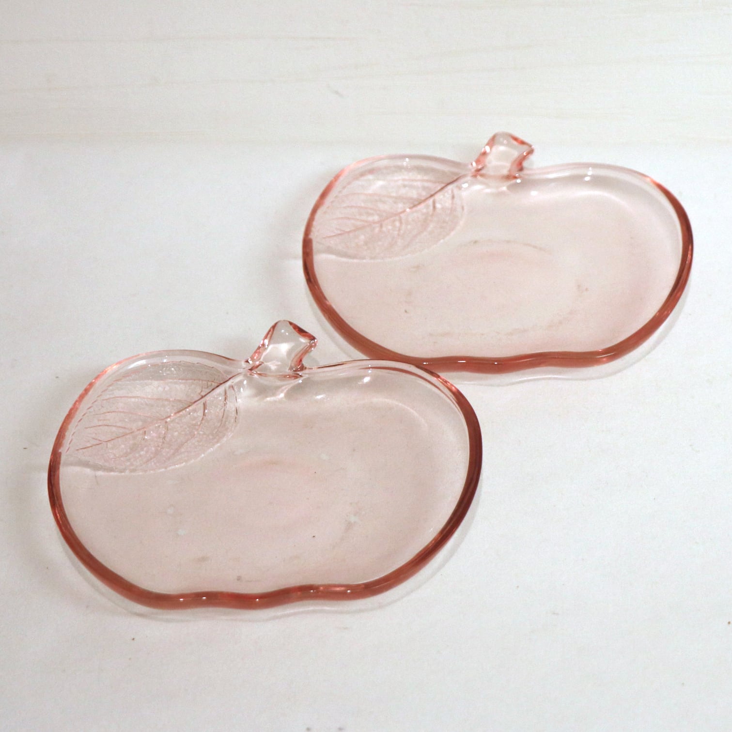 ガラス皿・りんご型・デザートプレート・食器・2枚セット・No.200815