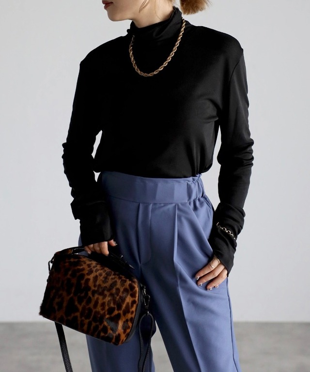 シアーリブタートルプルオーバー