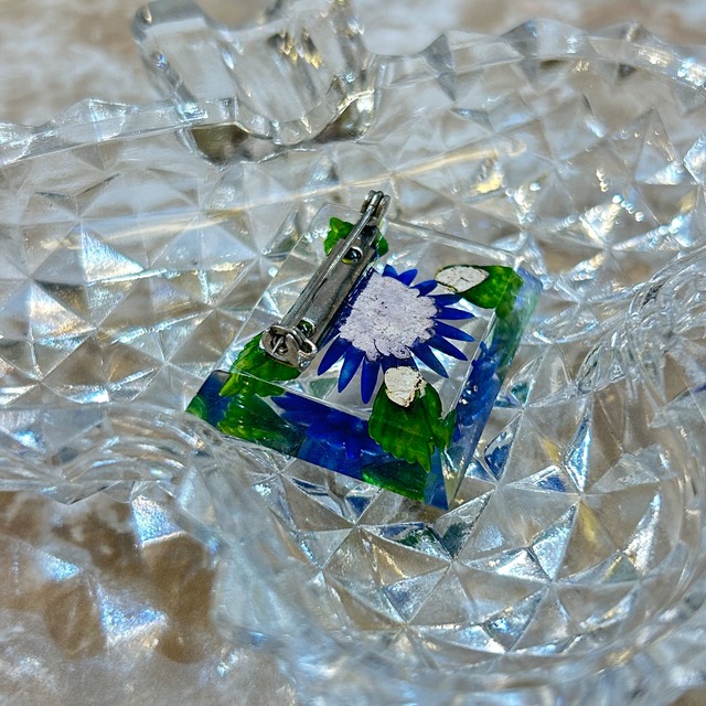 50’s lucite blue flower brooch