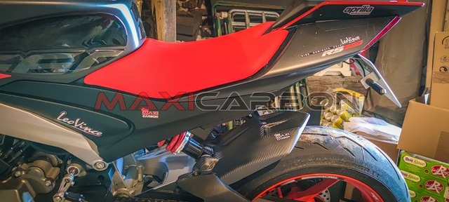 aprilia RS660/Tuono660 リアフェンダー（ロング）　ドライカーボン