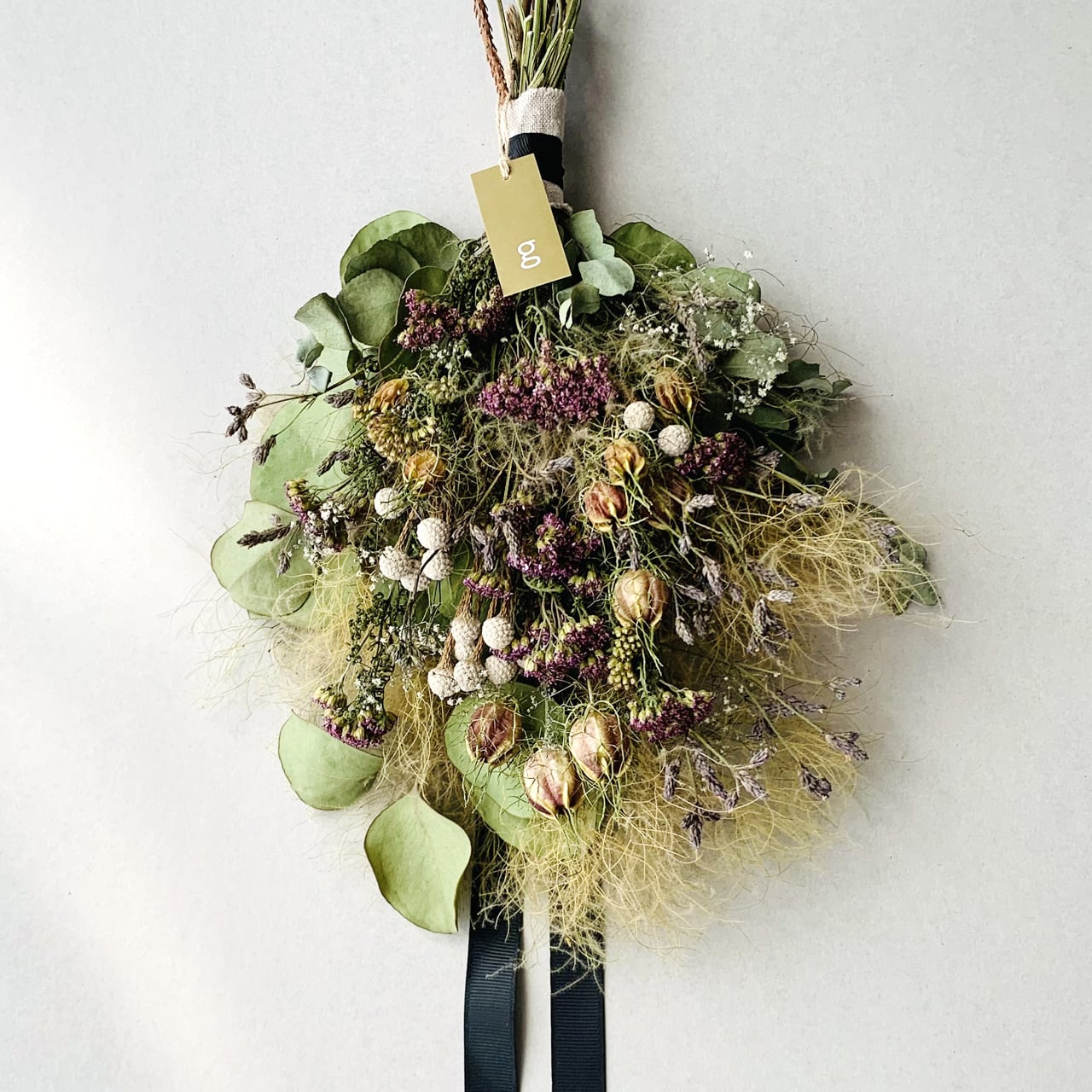 ドライフラワー　スワッグ 赤紫の花のドライフラワースワッグ | ドライフラワースワッグと布雑貨