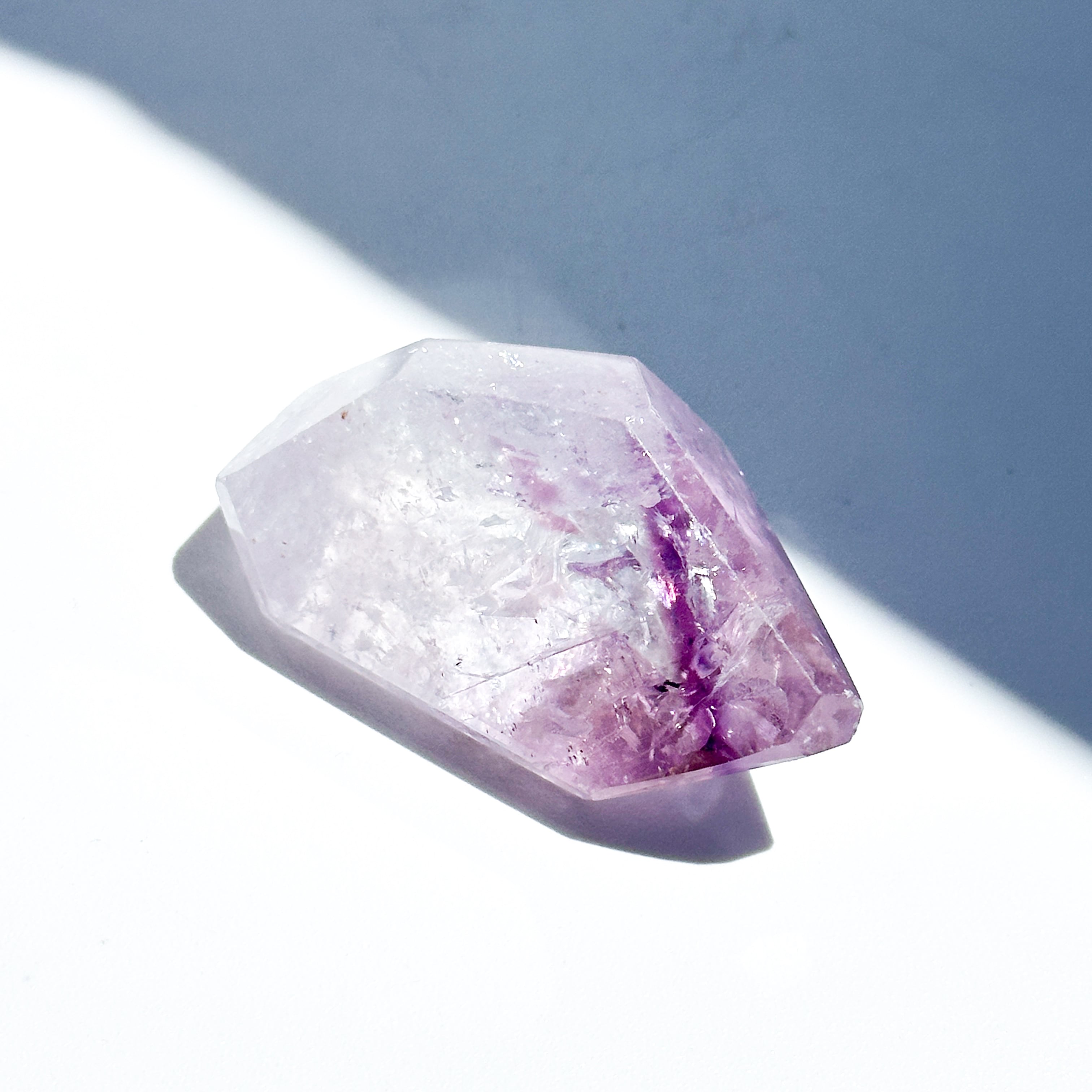 バイーア産ファントムアメジスト フリーフォーム62◇ Phantom Amethyst ◇天然石・鉱物・パワーストーン・インテリア