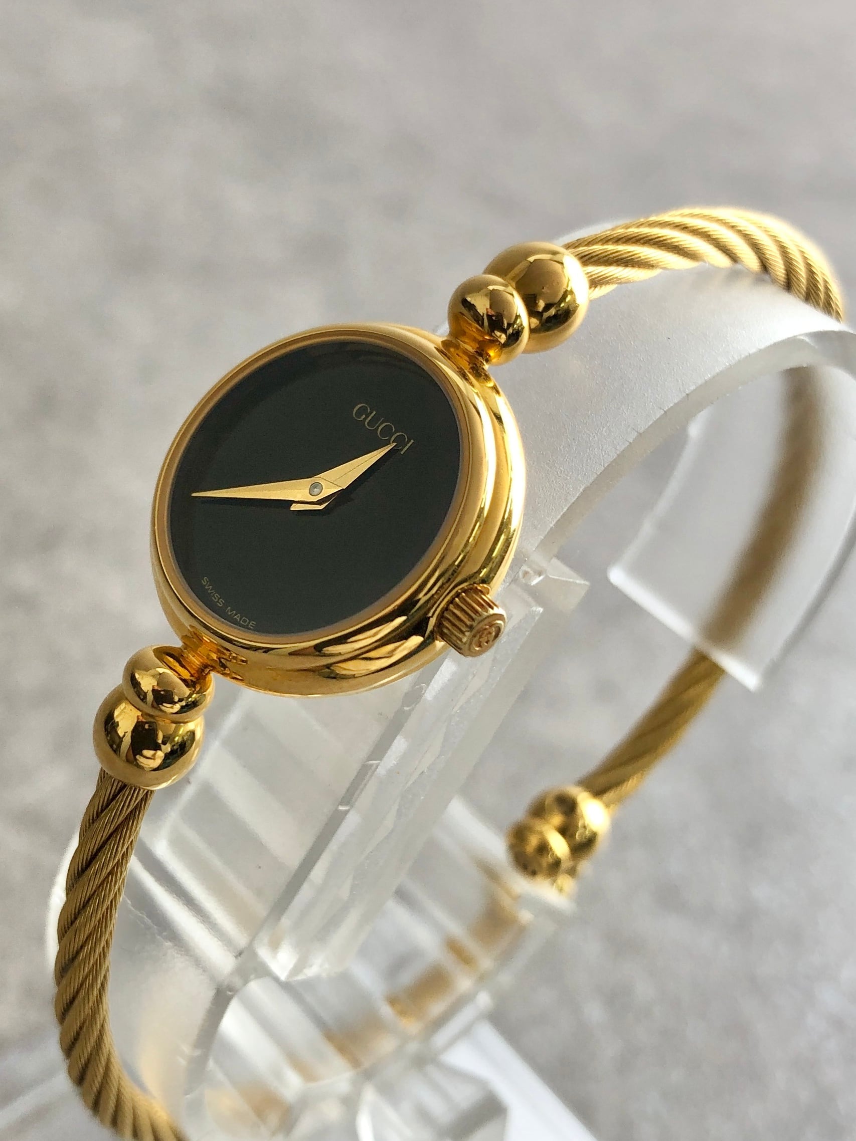 GUCCI グッチ 腕時計 ゴールド ラウンド ステンレススチール
