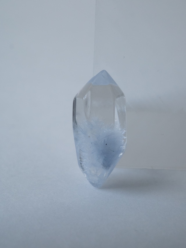 デュモルチェライトインクォーツ - c09