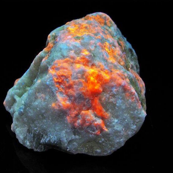 南アフリカ産 スギライト原石 t344 | Pay ID