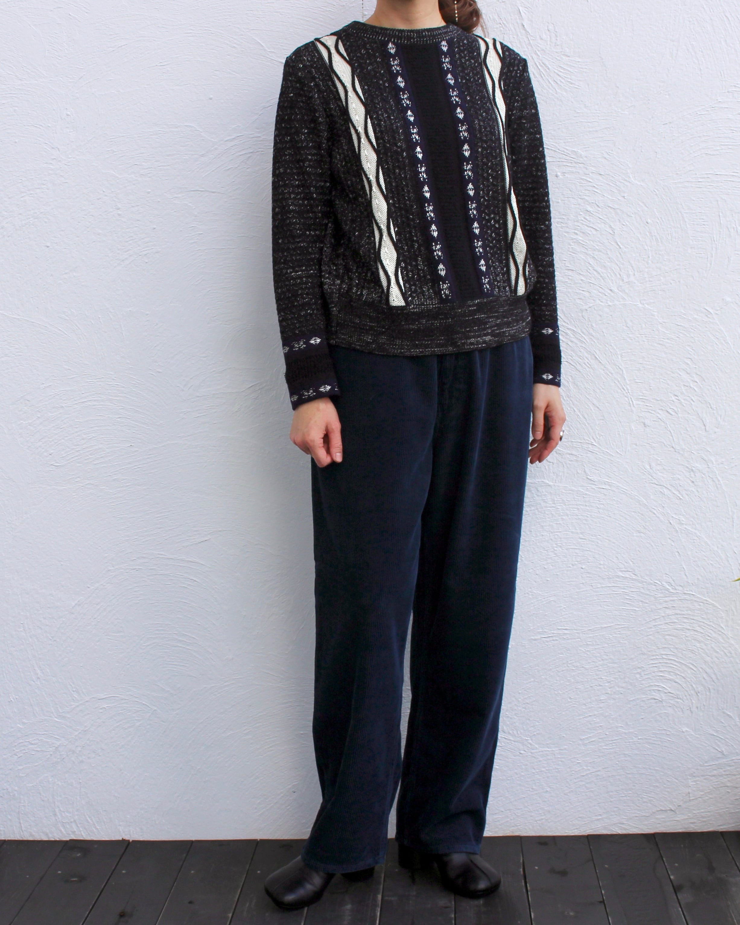 Nikki ESSENTIAL PIECES/corduroy wide pants | Coffee Restaurant