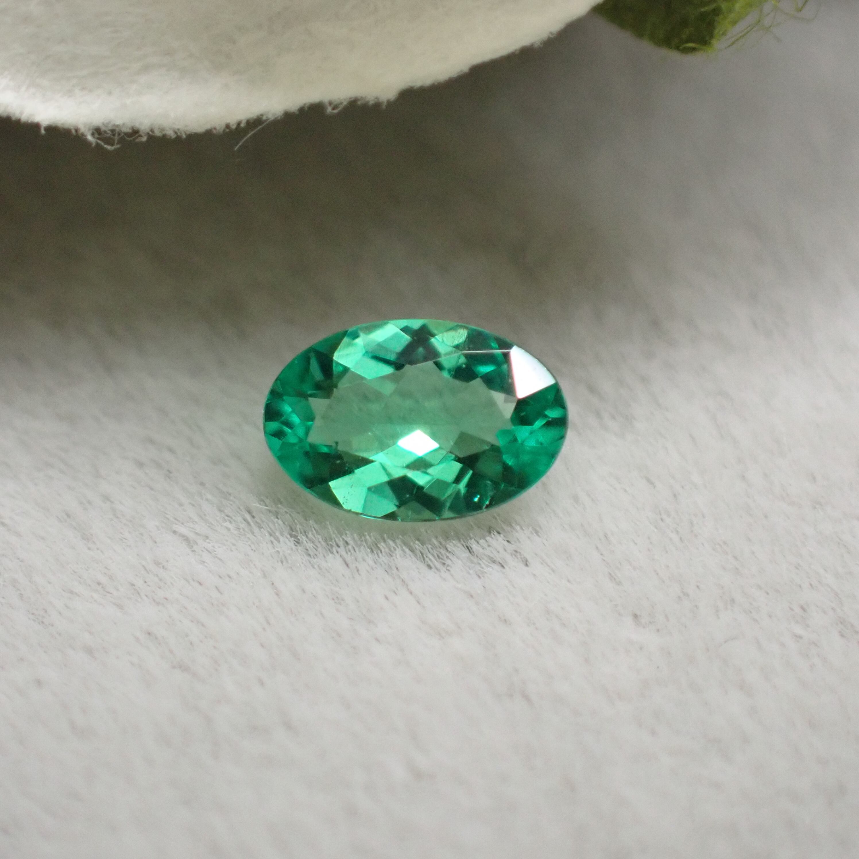 GIA鑑別書付】コロンビア産ノンオイルエメラルド（NONE）0.09ct | 宝石 