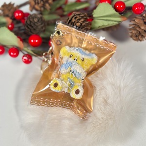 レアくまさんチョコキーホルダー