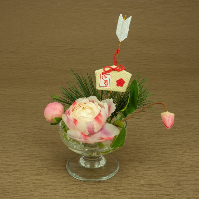 アートフラワーギフト！『お正月飾り』紅水引＆蘭