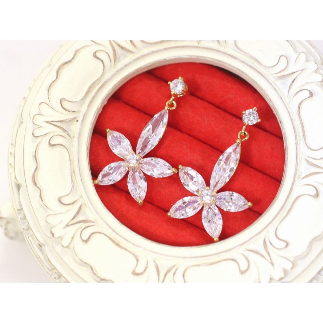 フェッテピアス gold キュービックジルコニア ウェディングピアス CZダイヤ (p0092)